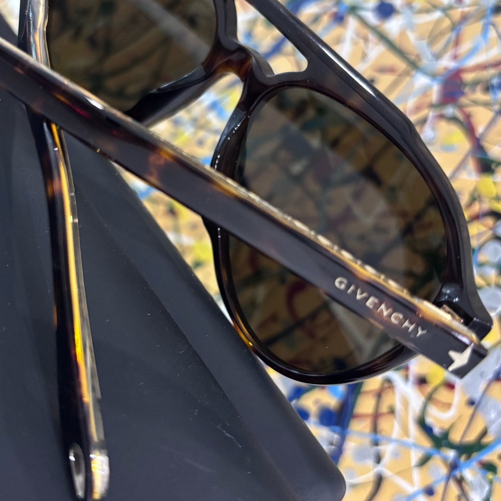 NWOT! GIVENCHY ⚜️ Aviator Sunglasses - Picture 2 of 9
